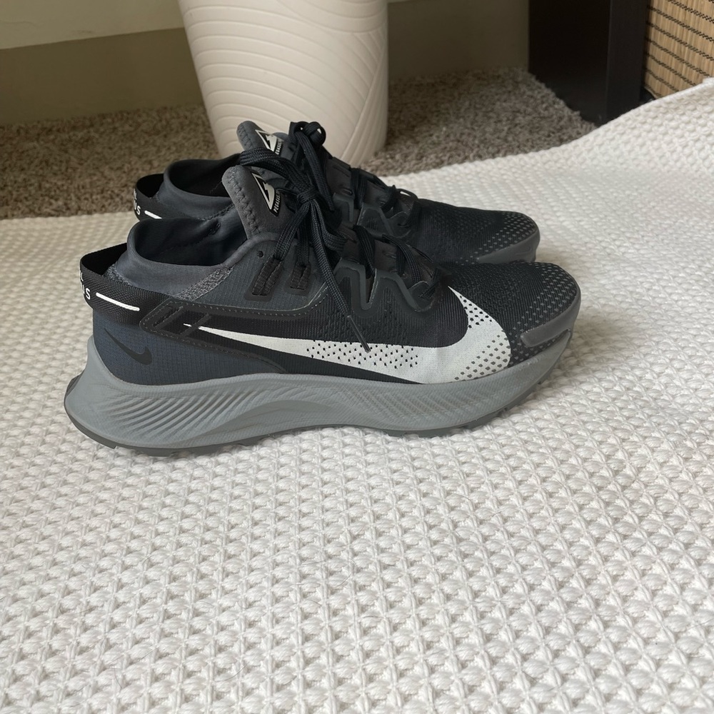 Nike Trail.2 Pegasus excellent condition size 9